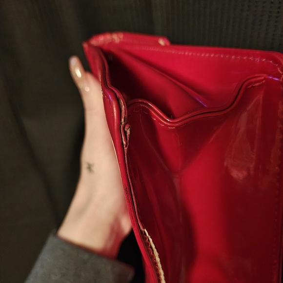 Louis Vuitton Red Vernis Spring Street PM - Picture 6 of 16